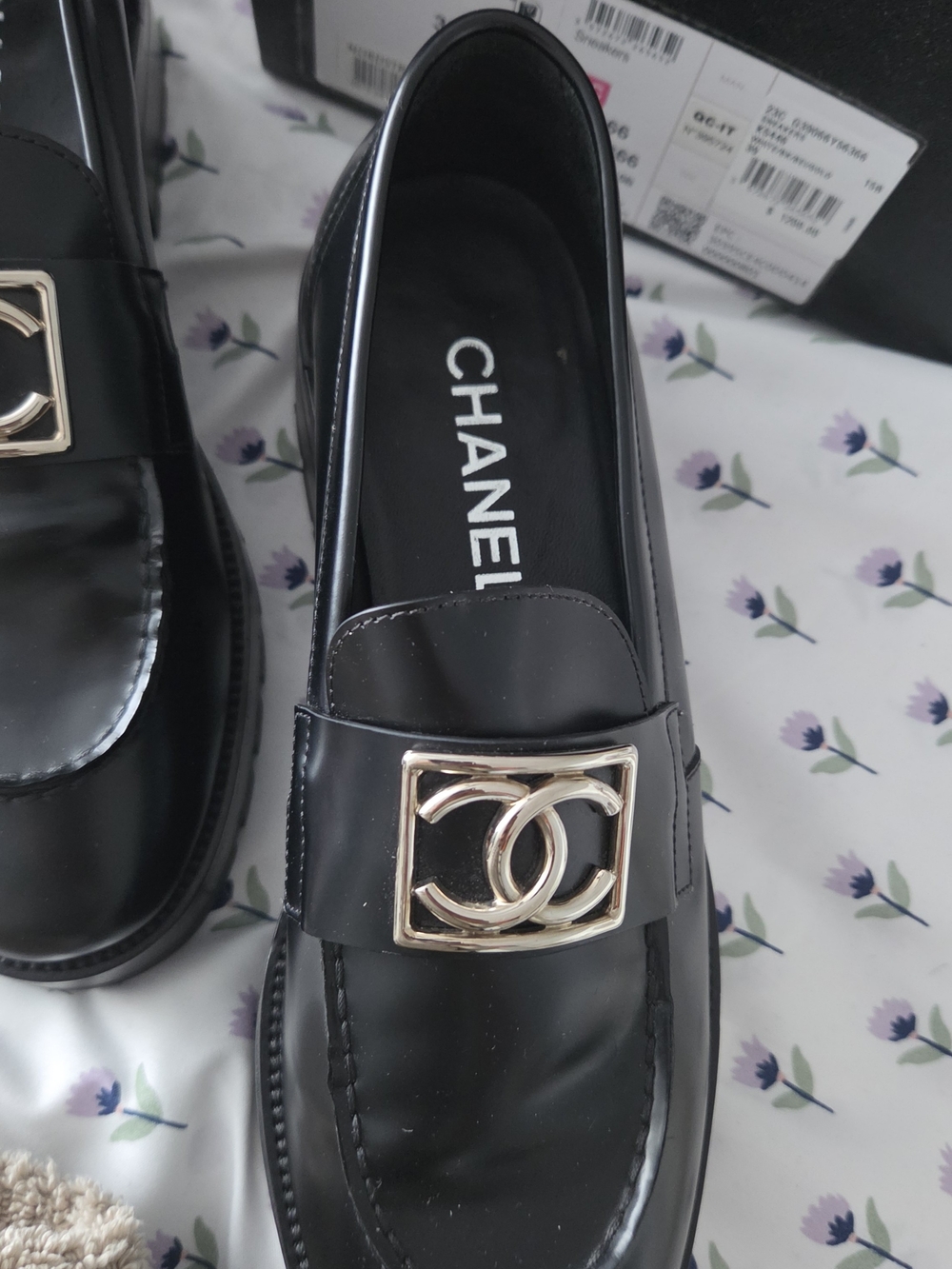 CHANEL Black Leather CC Logo Loafers with Gold Hardware